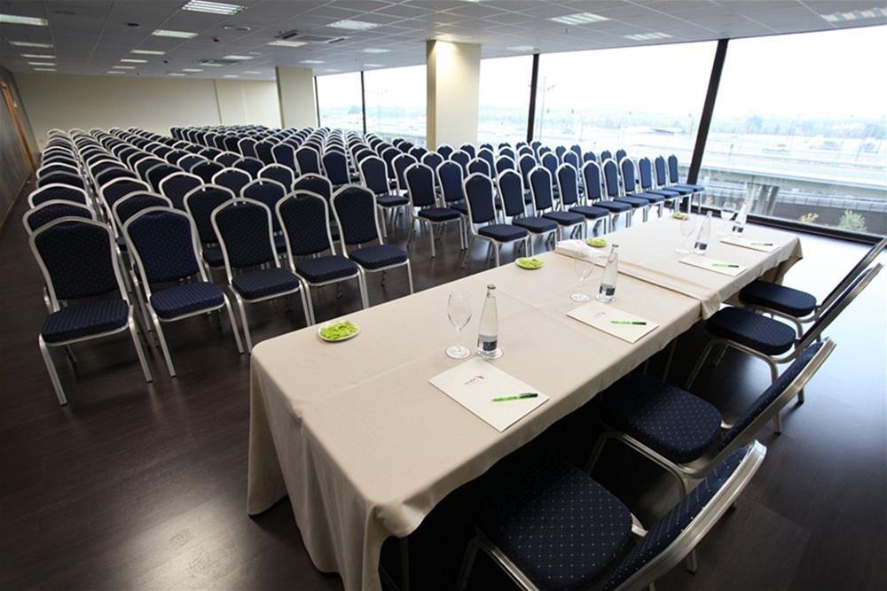 Eurostars Zaragoza Hotel Luaran gambar